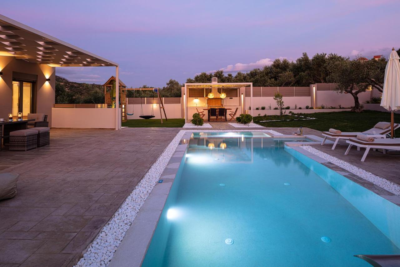 Koin Villa Sunrise, With Heated Pool & Whirlpool Perama  Luaran gambar